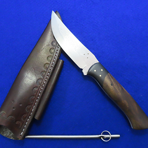 Buffalo Skinner Knife in SS Damascus