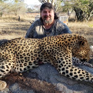 Leopard Hunting Zimbabwe