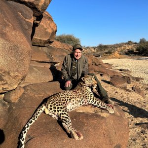 Leopard Hunt Namibia