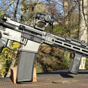 Daniel Defense M4V7