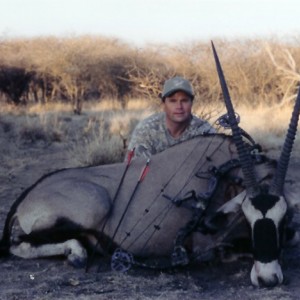 Bowhunting Gemsbok in Namibia