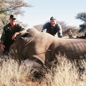 Hunting White Rhino with Wintershoek Johnny Vivier Safaris in SA