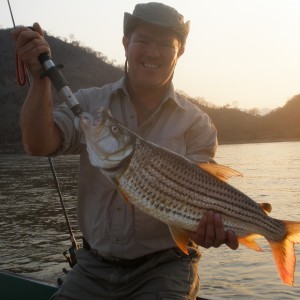 Amos's 6pm Tiger Zambezi Sept 2100