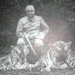 Maharaj Kumar of Vizainagram with 4 Trophy Tigers