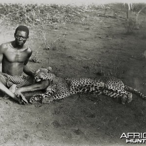 Leopard hunt in Wakenga, old Nyassaland