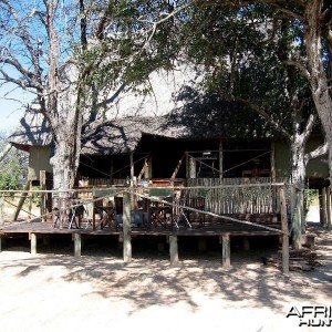 Johan Calitz Safaris Botswana - Jovorega Camp