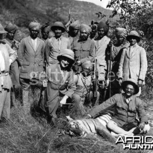 Hunting Tiger - India 1922