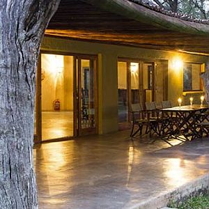 Pro Hunting Safaris Giraffe Camp Hunting Accommodation