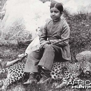 Maharajah's daughter with Leopard