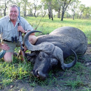 Selous Buffalo Hunting