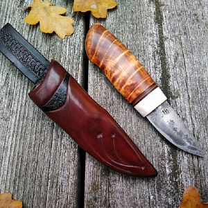 Neckers & smaller Knives of Scandinavian type