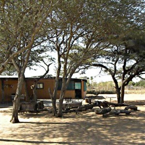 Bushcamp - Kataneno