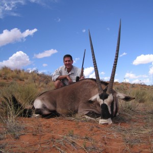 Oryx Hunt - Lindenhof Safaris