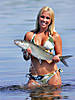 fishing-girls-08.jpg