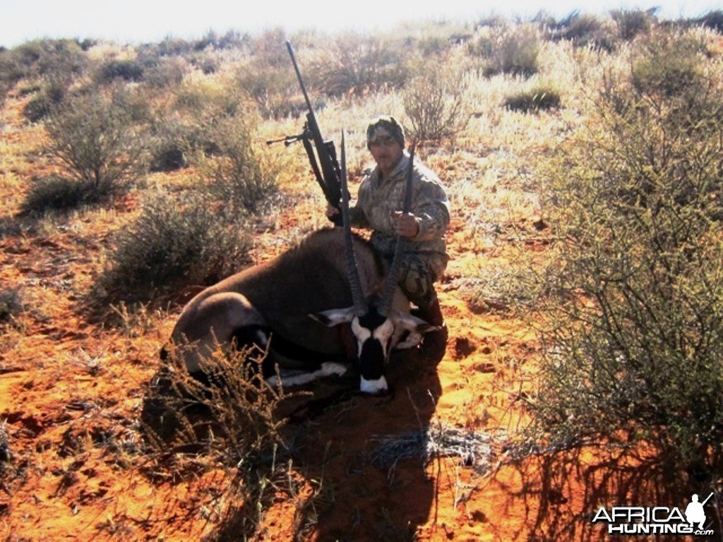 Big Bull Oryx - July '10 - Namibia - Gochas District