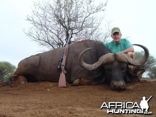 Buffalo hunting in South-Africa