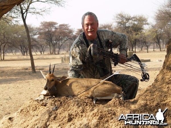Bowhunting Duiker in Namibia