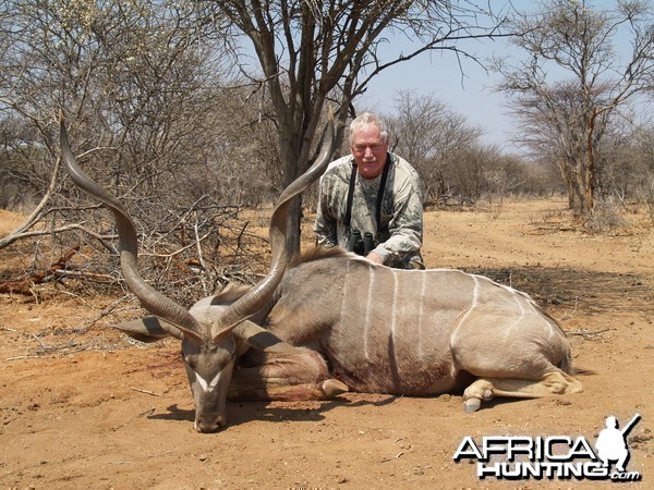 Bowhunting Kudu in Namibia