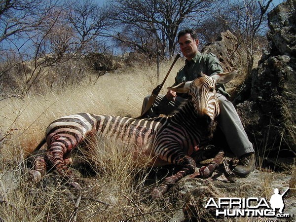 Hunting Hartmann's Mountain Zebra in Namibia