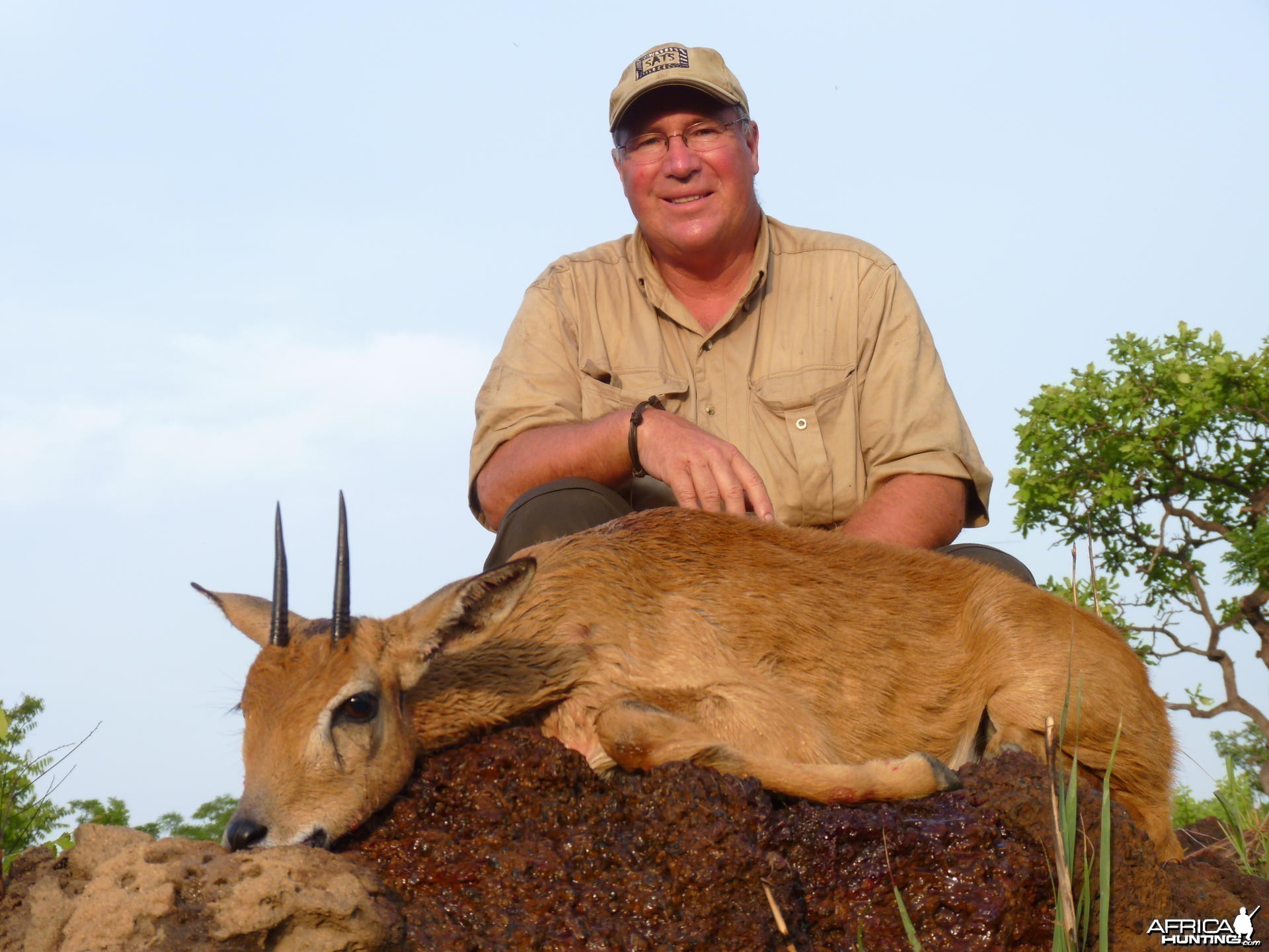 4 inch Oribi hunted in CAR