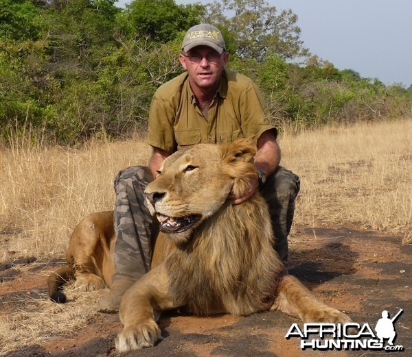 Incredible Lion hunted in CAR