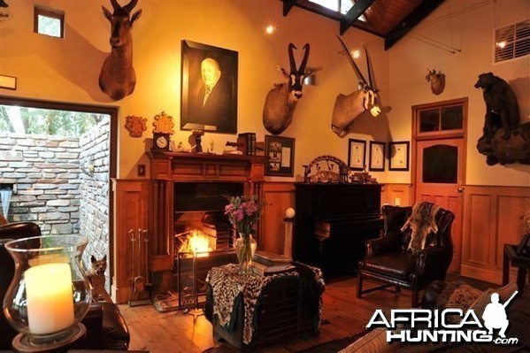 Thuru Lodge - Wintershoek Johnny Vivier Safaris in South Africa
