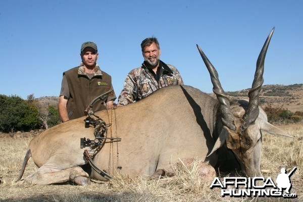 Bowhunting Eland with Wintershoek Johnny Vivier Safaris in South Africa