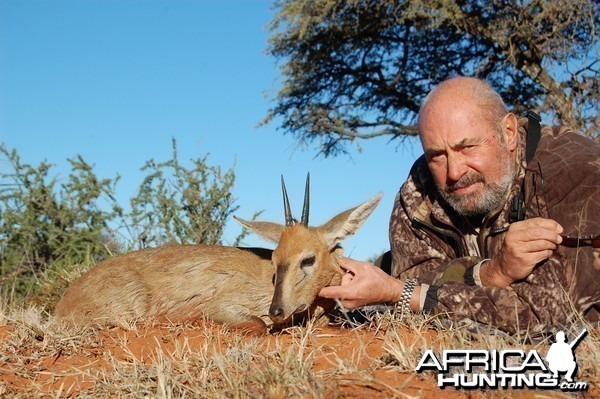 Hunting Grey Duiker with Wintershoek Johnny Vivier Safaris in SA