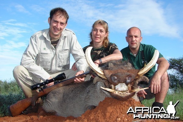 Hunting Warthog with Wintershoek Johnny Vivier Safaris in SA