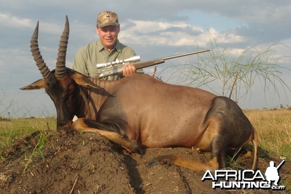 Hunting Topi with Wintershoek Johnny Vivier Safaris in SA