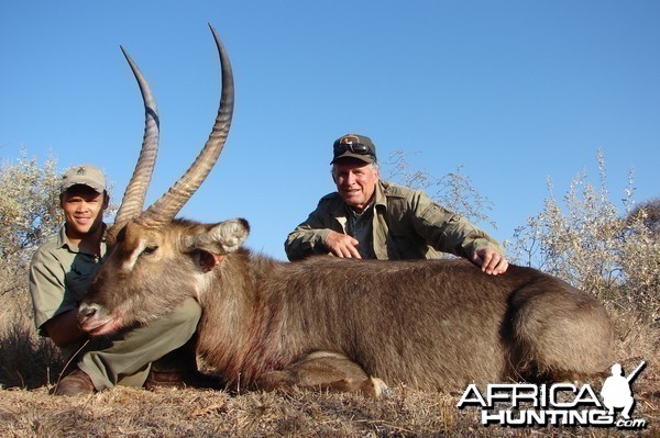 Hunting Waterbuck with Wintershoek Johnny Vivier Safaris in SA