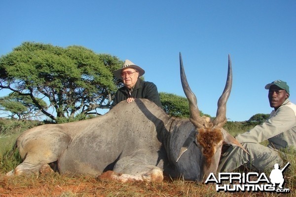 Hunting Eland with Wintershoek Johnny Vivier Safaris in SA