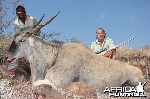 Hunting Eland with Wintershoek Johnny Vivier Safaris in SA