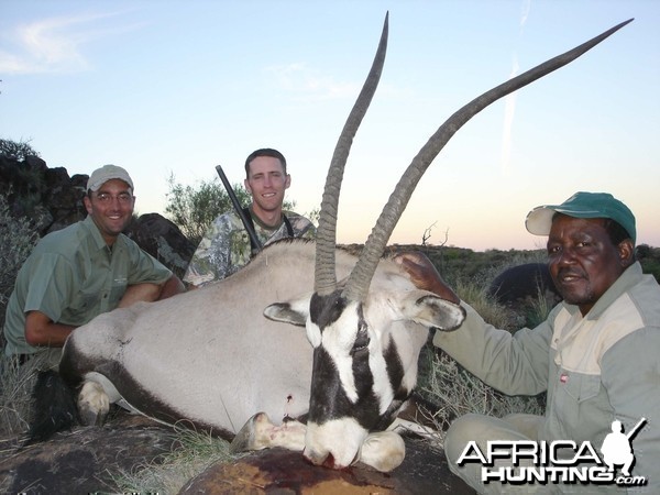 Hunting Gemsbuck with Wintershoek Johnny Vivier Safaris in SA