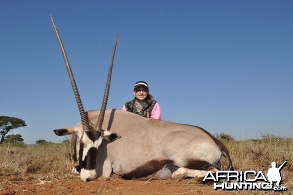 Hunting Gemsbuck with Wintershoek Johnny Vivier Safaris in SA