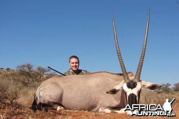 Hunting Gemsbuck with Wintershoek Johnny Vivier Safaris in SA