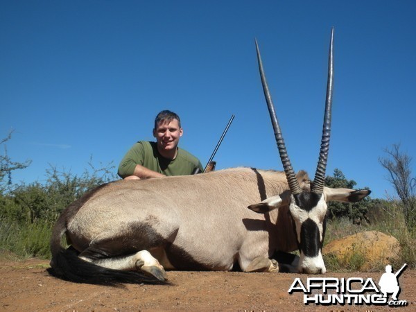 Hunting Gemsbuck with Wintershoek Johnny Vivier Safaris in SA