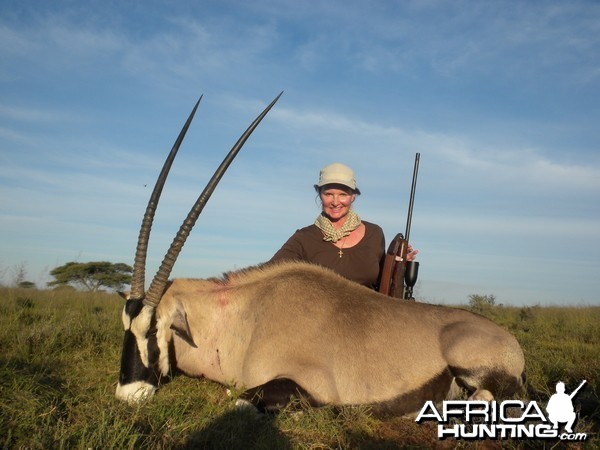 Hunting Gemsbuck with Wintershoek Johnny Vivier Safaris in SA