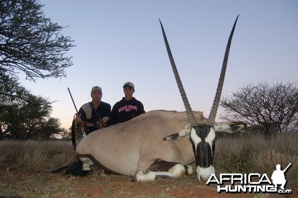 Hunting Gemsbuck with Wintershoek Johnny Vivier Safaris in SA