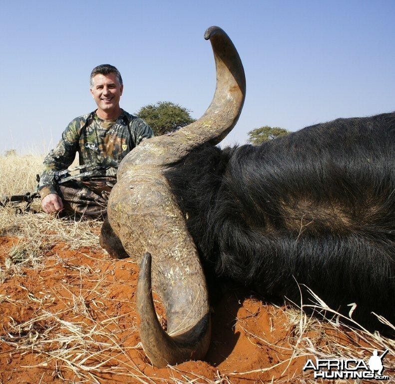 Bowhunting Buffalo with Wintershoek Johnny Vivier Safaris in SA