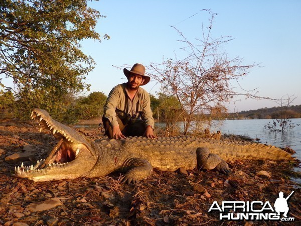 Hunting Crocodile with Wintershoek Johnny Vivier Safaris in SA