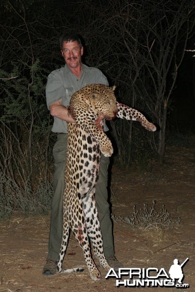 Leopard Namibia