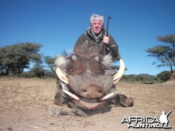 Hunting Warthog in Namibia