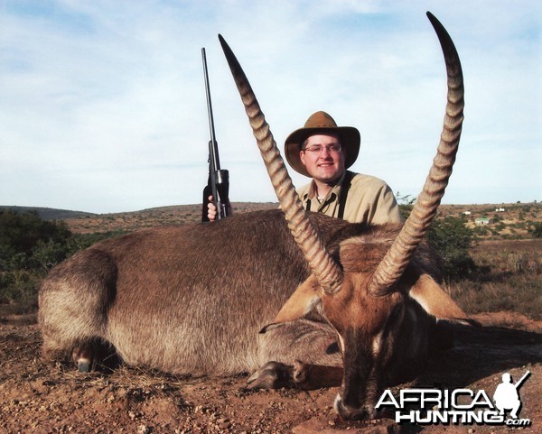 Russ Field Safaris - Waterbuck (29 1/2 inches long)