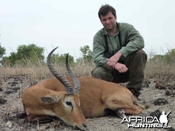 Western/Buffon Kob hunted in Benin with Club Faune