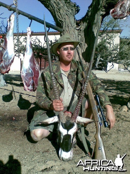 Oryx 111 cm, Namibia, Farm Donkerhuk