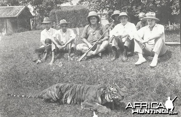 Hunting Tiger Hunters Perak Malaysia 1920s