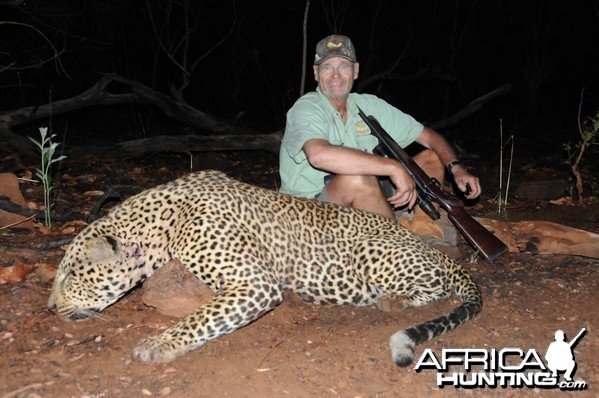 Leopard hunt with CAWA in CAR