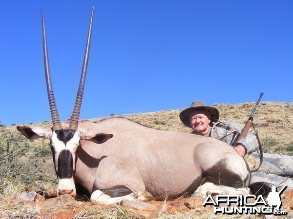 Gemsbok hunt with Wintershoek Johnny Vivier Safaris