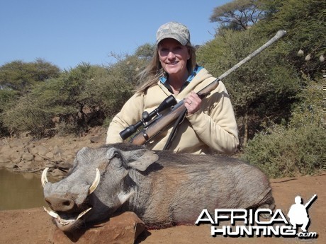 Warthog hunt with Wintershoek Johnny Vivier Safaris